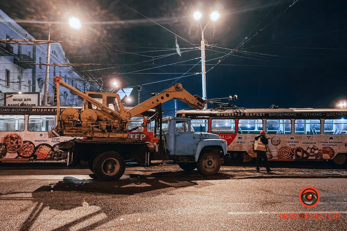 Вскоре поломку устранят Вскоре поломку устранят