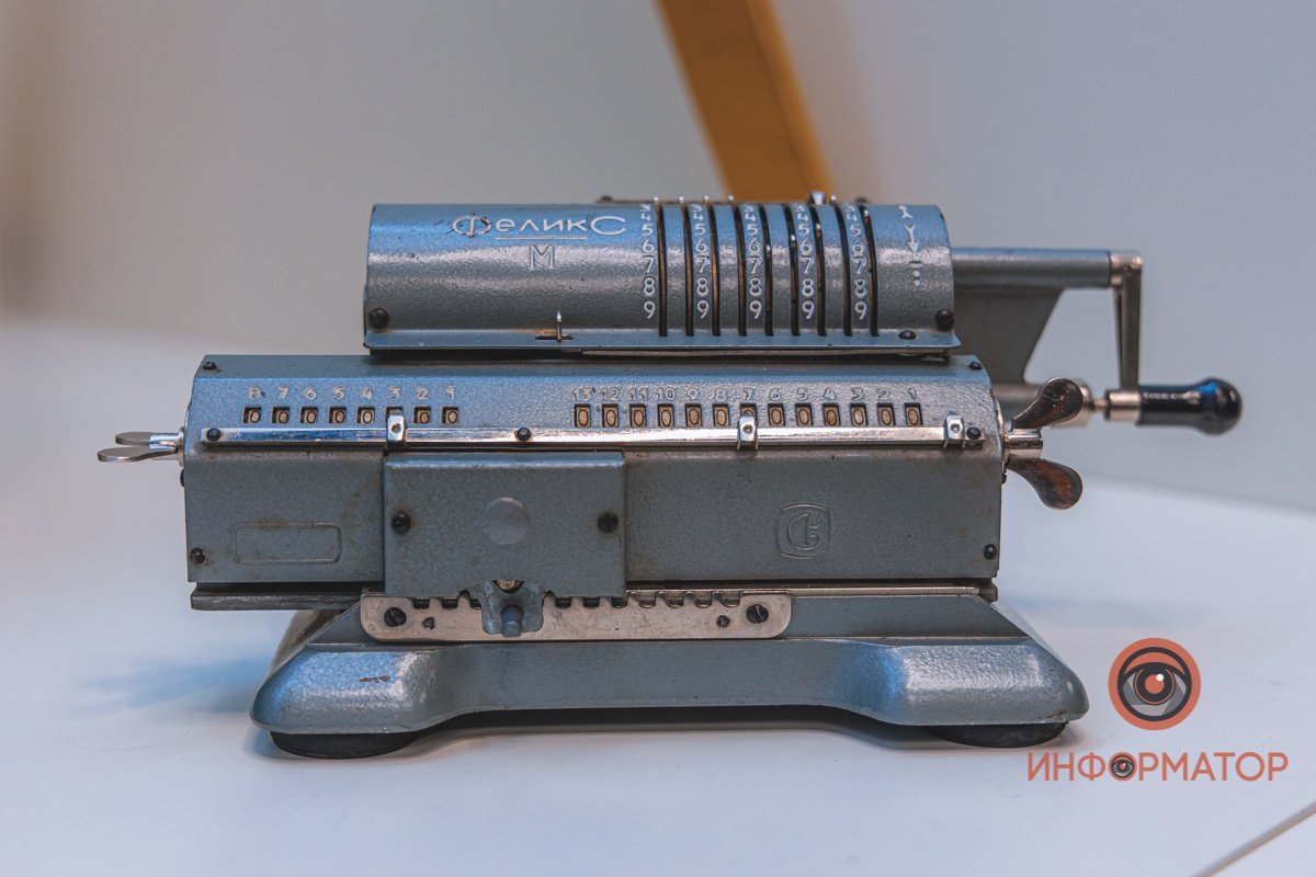 Стенды, посвященные изучению космоса