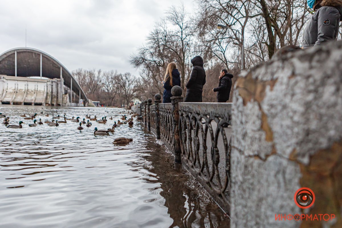 Вода вышла из берегов в районе амфитеатра