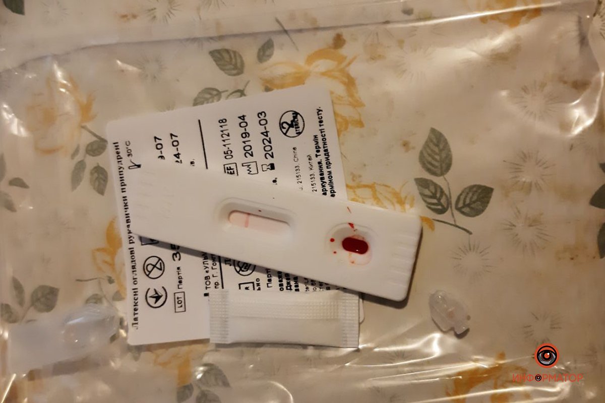 Негативный, но теперь болит пальчик