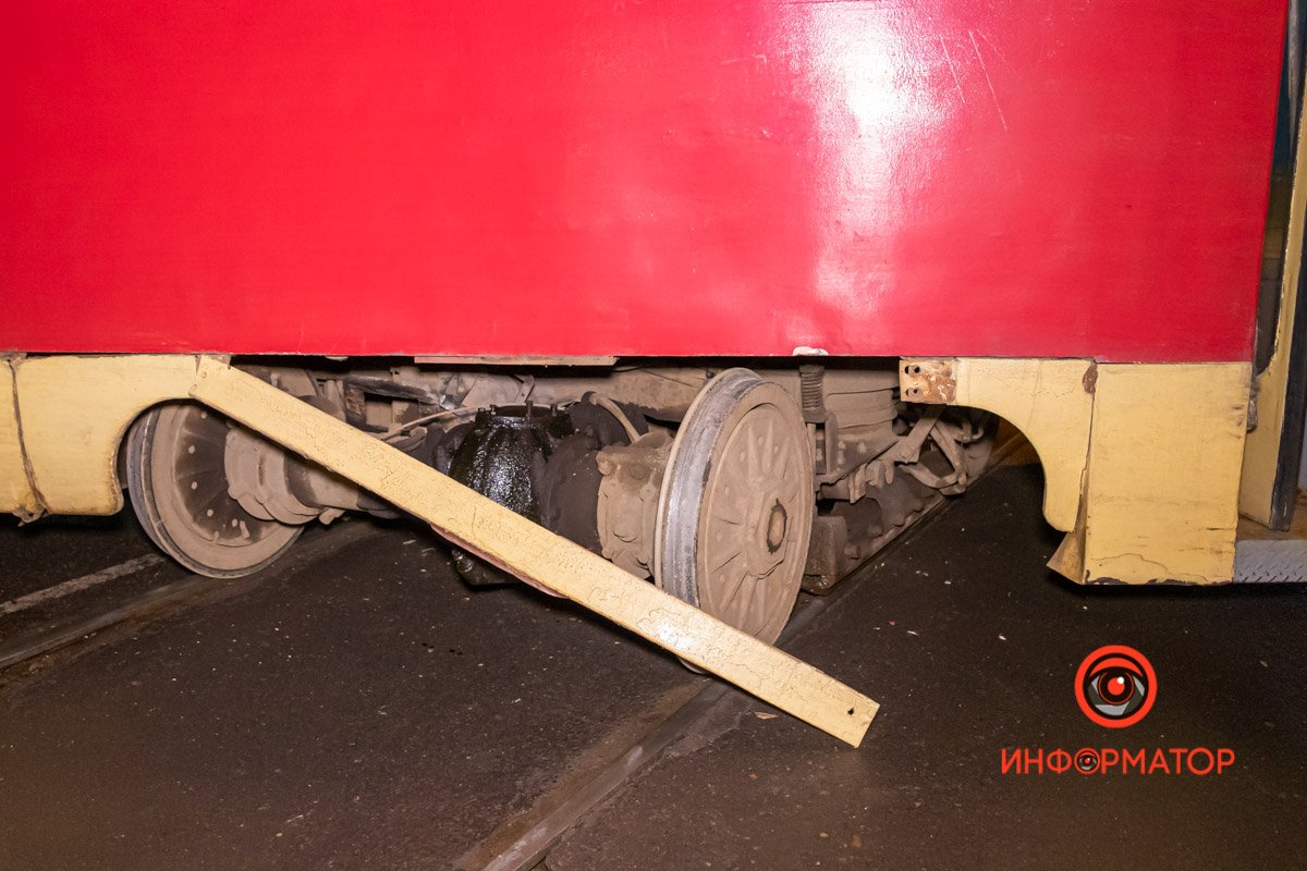 Это четвертый трамвай, который сошел с рельсов в Днепре за день