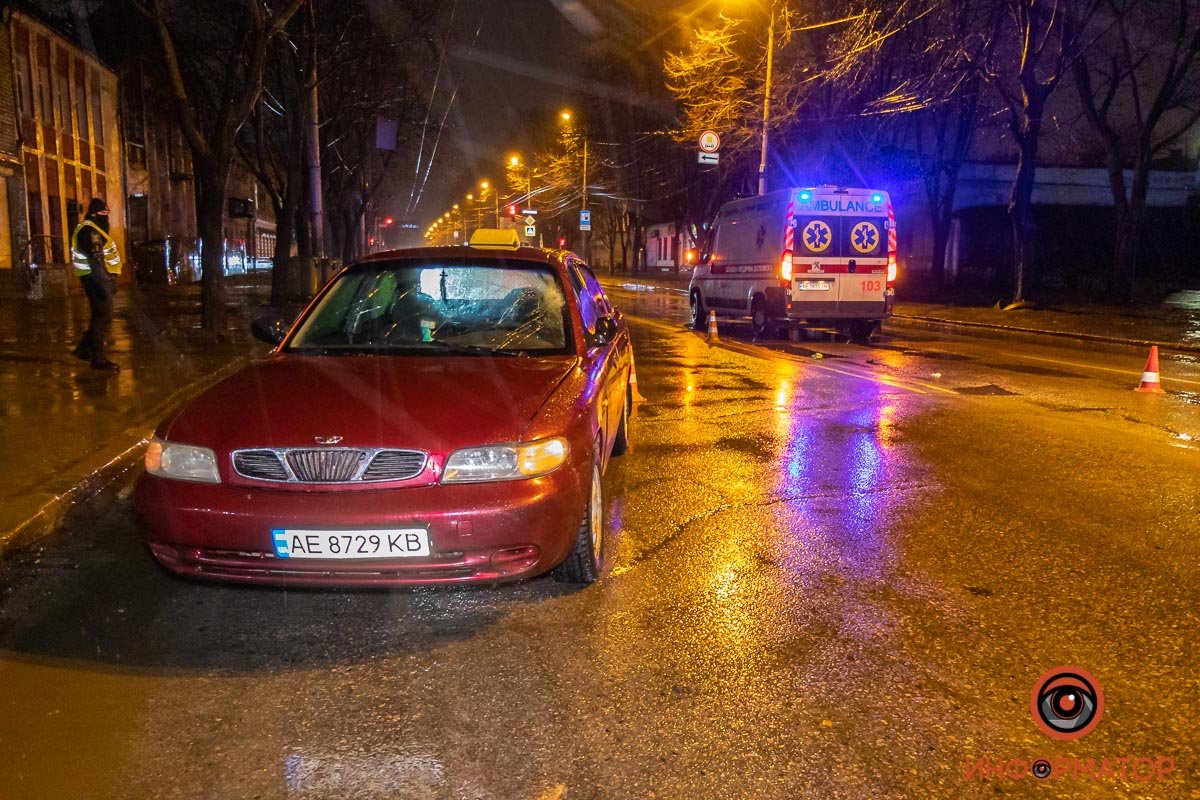 В Днепре на проспекте Нигояна мужчина попал под колеса Daewoo 7