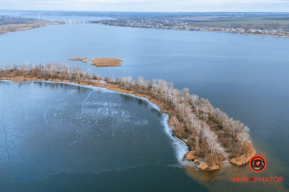 Хрупкая корка льда 