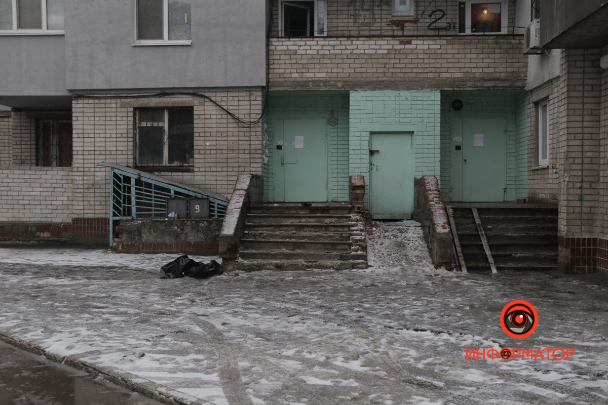 Мужчину скорая забрала в больницу Мечникова