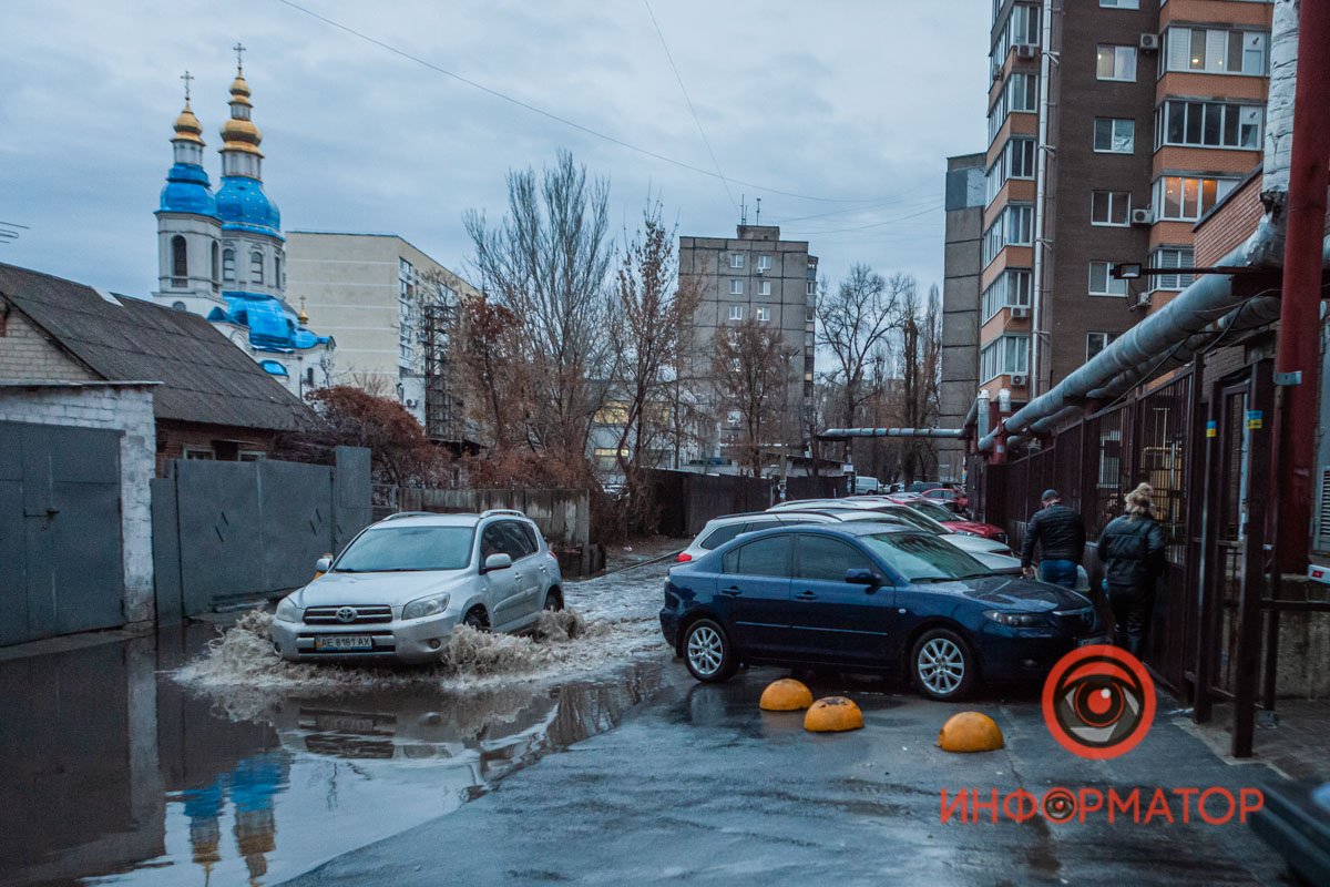 С трудностями приходится справляться самостоятельно
