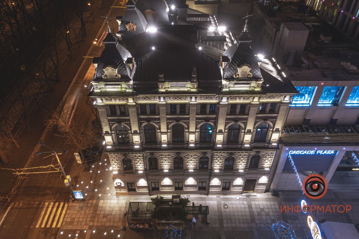 Выглядит как дворец