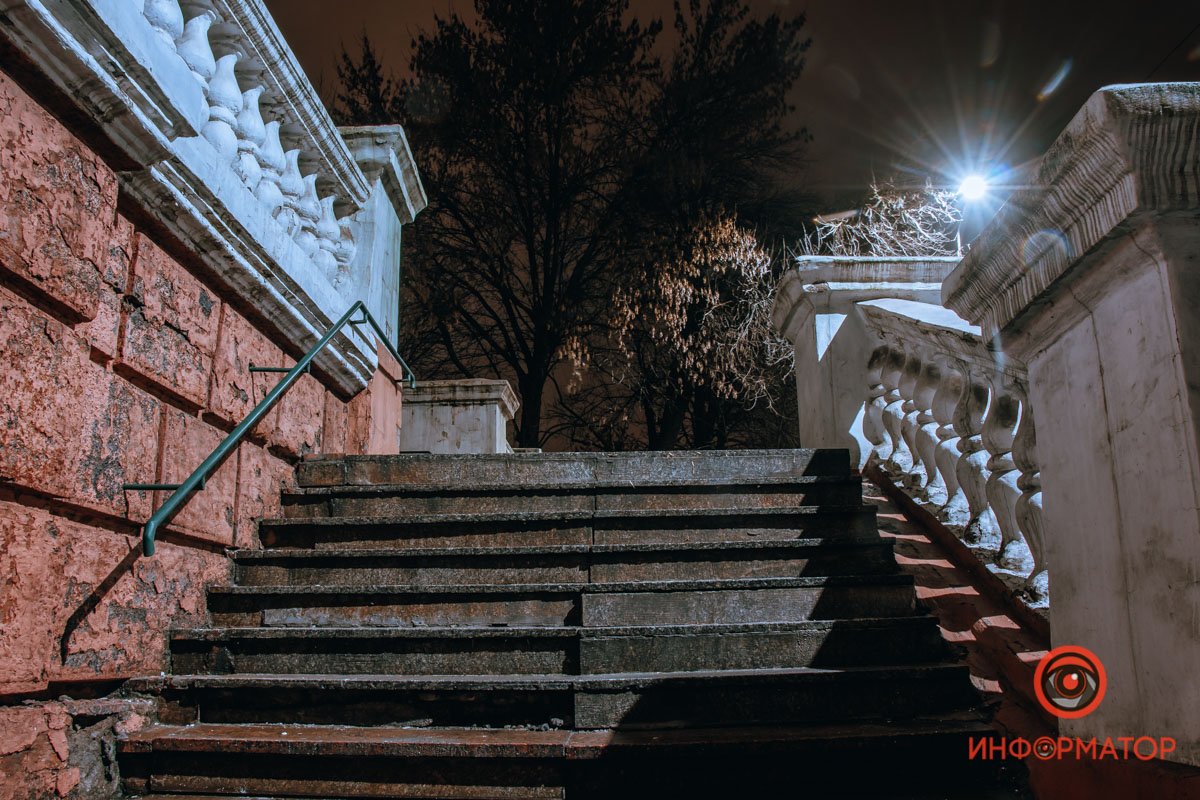 Высокая лестница