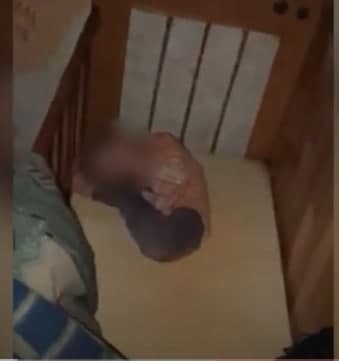 В Кривом Роге обнаружили 15-летнюю девочку весом 9 килограммов - она жила в антисанитарии и голодала 1