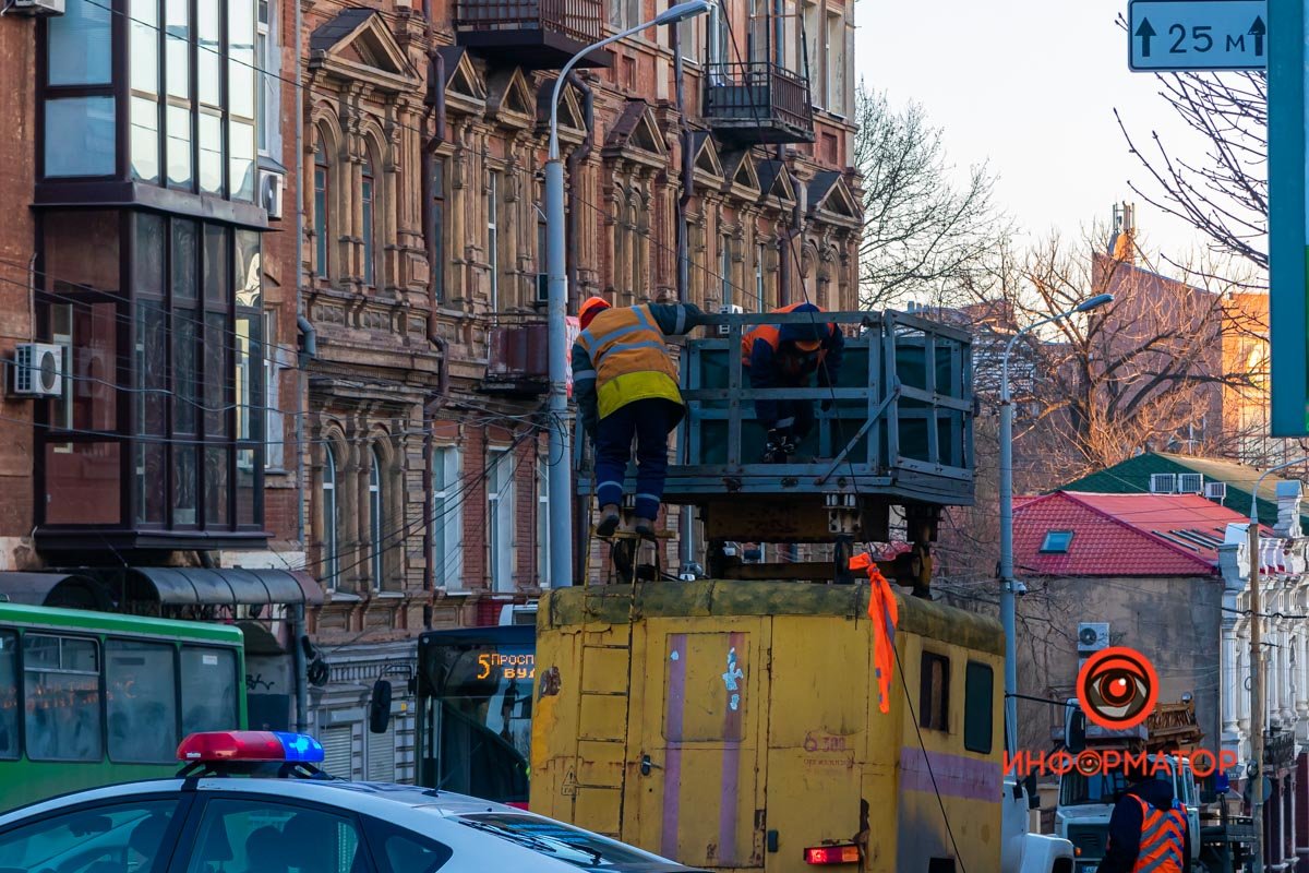 Обрыв контактного провода на Фабра Обрыв контактного провода на Фабра