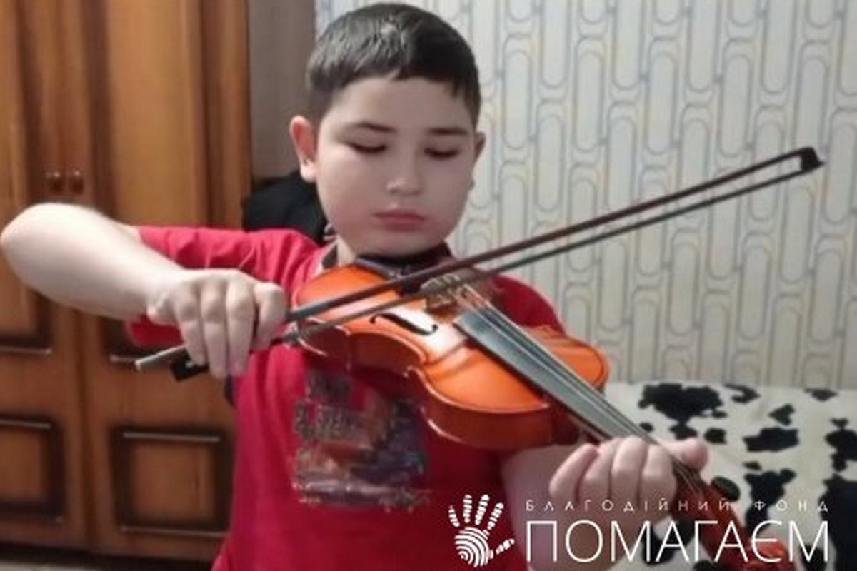 Мальчику необходимы лекарства и обследование в клинике