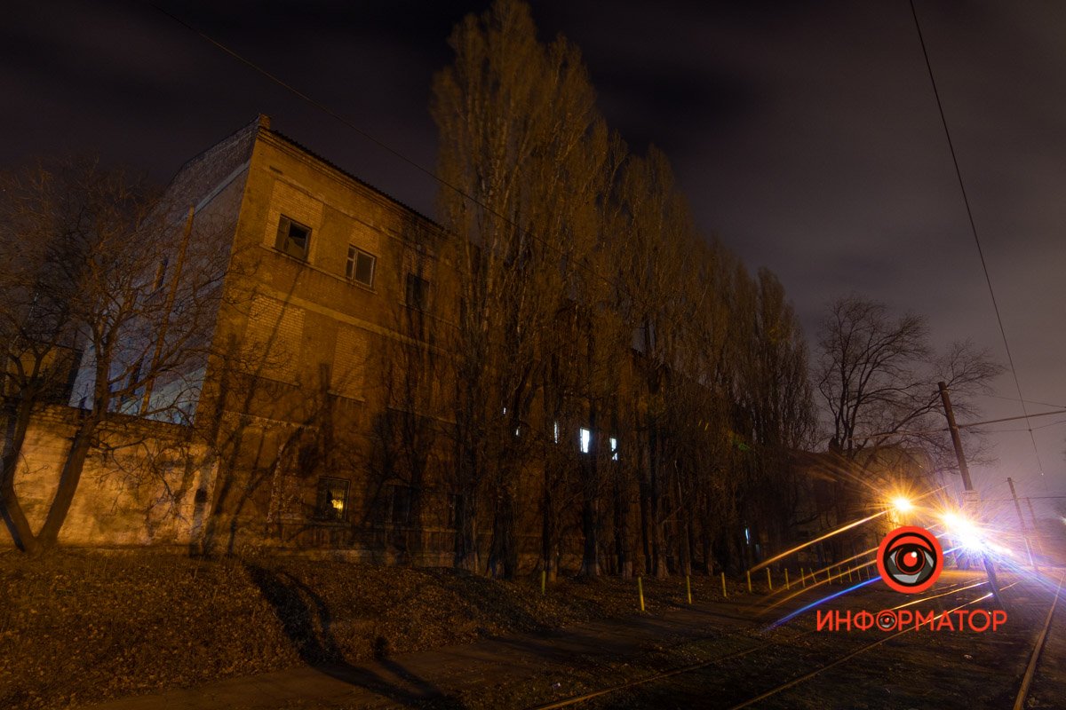 Я эту самую истину выкапываю, а в это время с ней что-то такое делается, что выкапывал-то я истину, а выкопал кучу, извините... не скажу чего