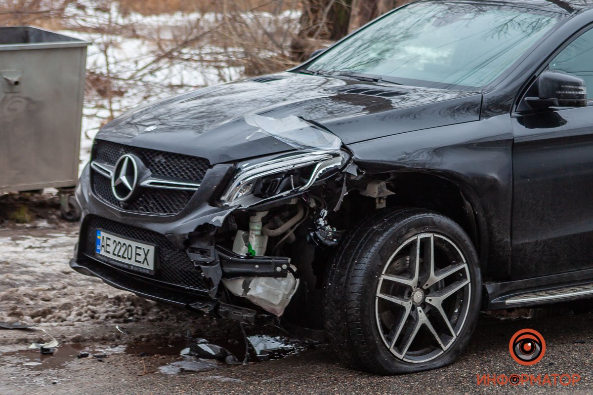 Повреждения Mercedes