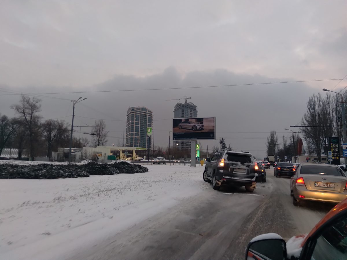 Днепр заметает снегом: хроника непогоды 10
