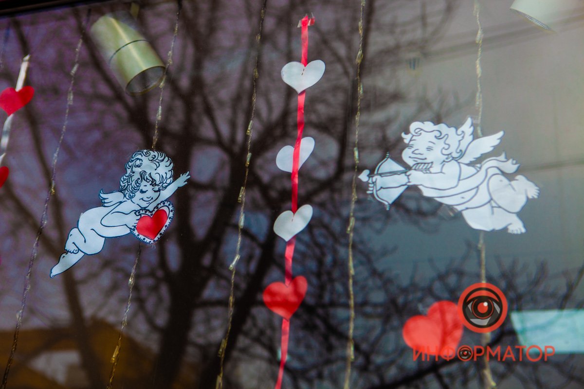 Романтика витает повсюду Романтика витает повсюду