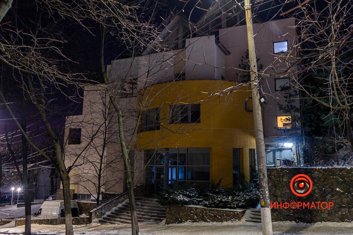 Хранители истории соседствуют с современными офисными зданиями