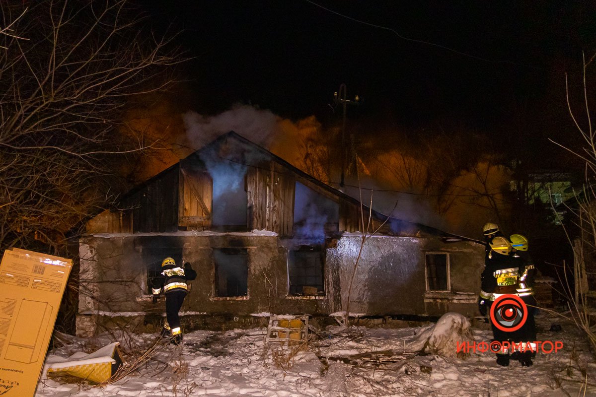 В доме проживали люди без определенного места жительства В доме проживали люди без определенного места жительства