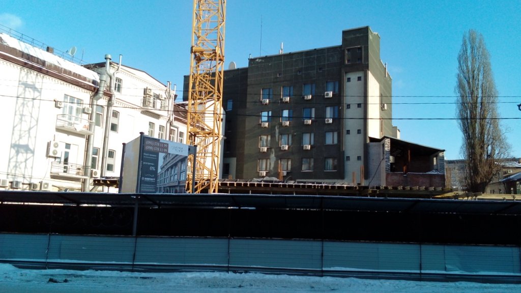 Постройка комплекса на Челюскина уже началась Постройка комплекса на Челюскина уже началась