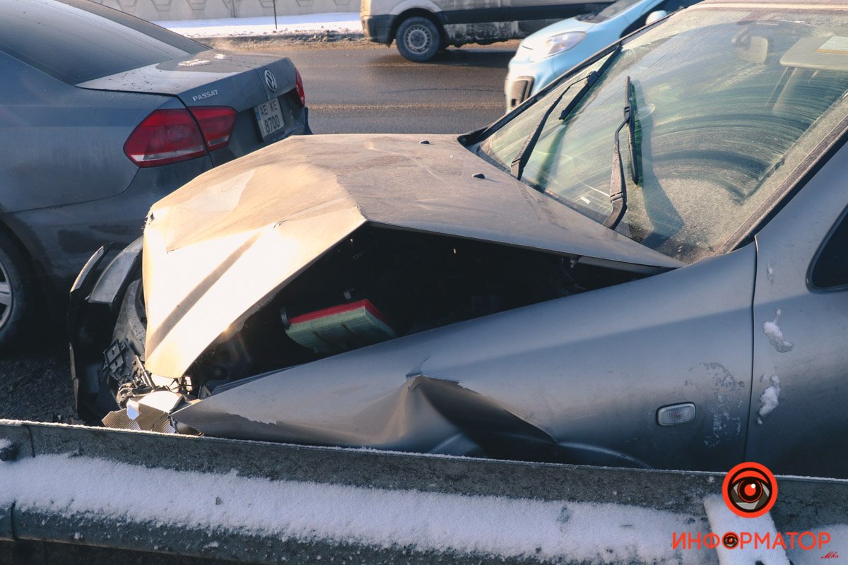 Пострадала 17-летняя девушка