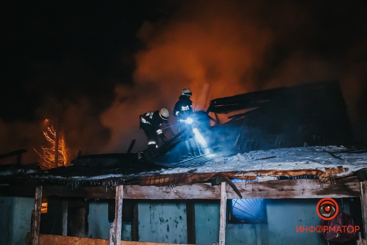 Внутри находились 5 детей