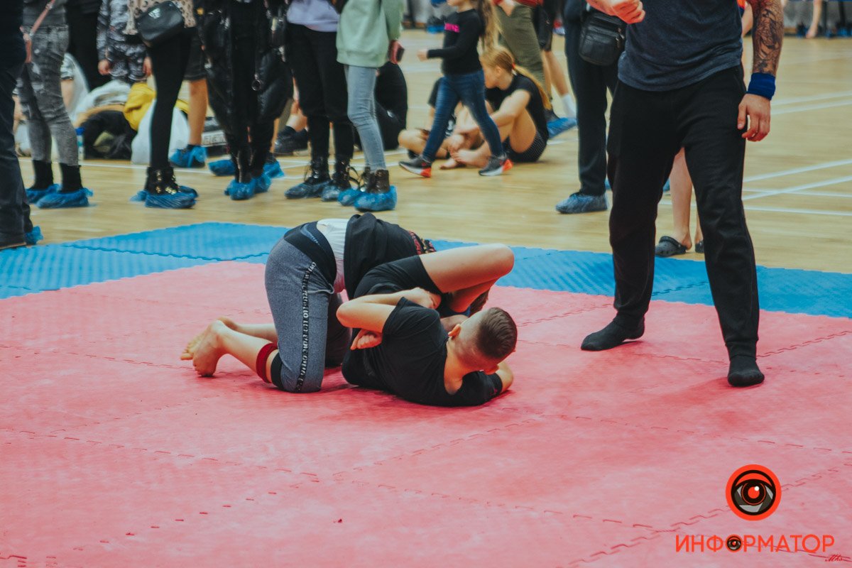 В Днепре прошли соревнования по грэпплингу - участвовали даже дети 3