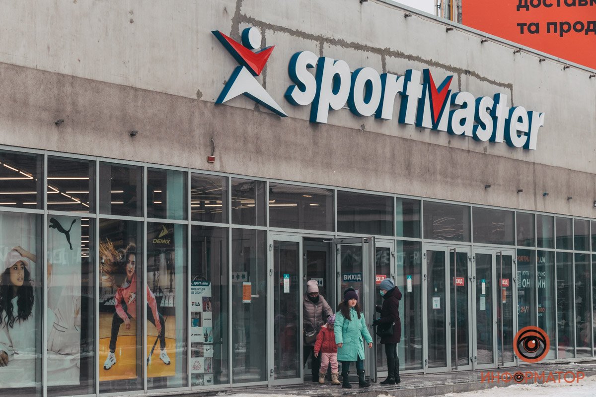 Комментировать ситуацию администрация магазина отказалась Комментировать ситуацию администрация магазина отказалась