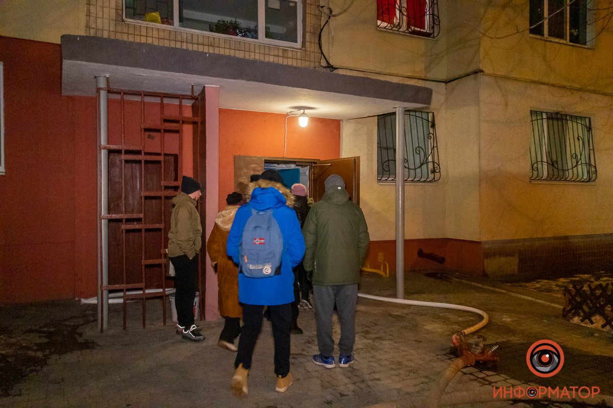 Вызов на линию "101" поступил примерно в 23:10 Вызов на линию "101" поступил примерно в 23:10