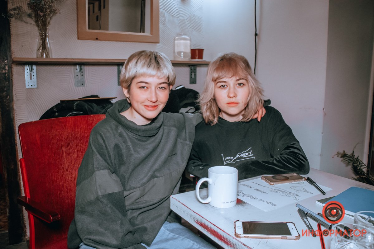 Николь и Мишель