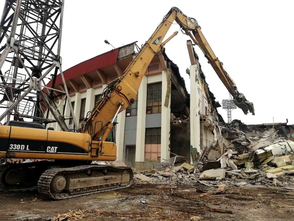 Как проходит реконструкция стадиона "Металлург" в Кривом Роге: фото и видео с места 2