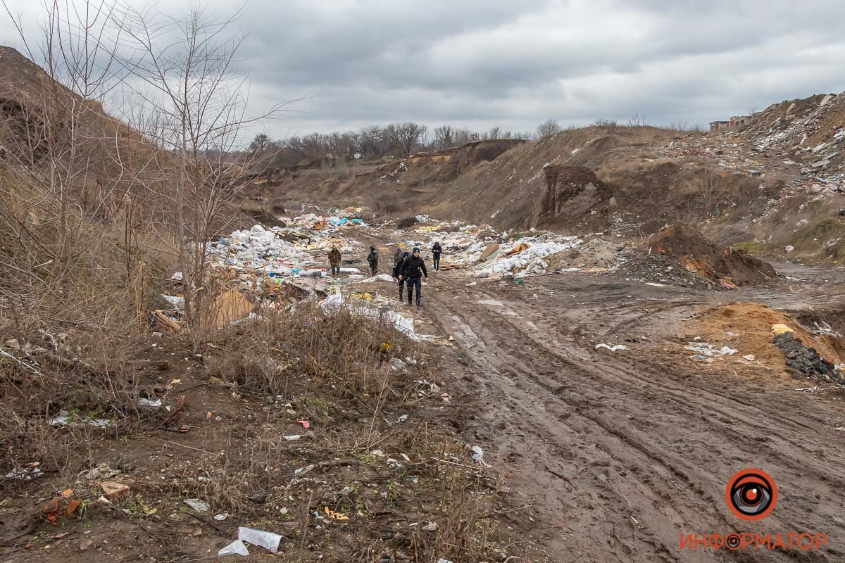 В субботу, 27 февраля, жители улицы Черноземной обнаружили возле своих домов опасную находку В субботу, 27 февраля, жители улицы Черноземной обнаружили возле своих домов опасную находку