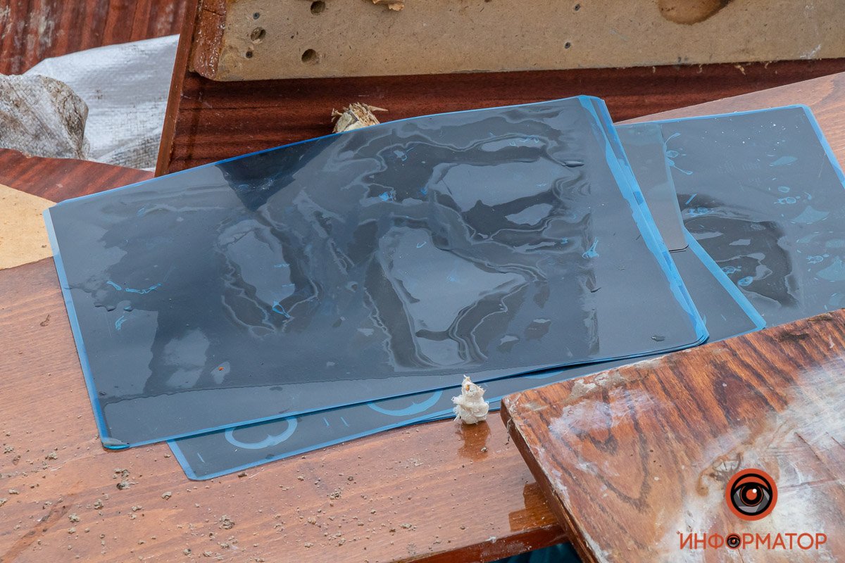 Не пытайтесь убрать самостоятельно Не пытайтесь убрать самостоятельно