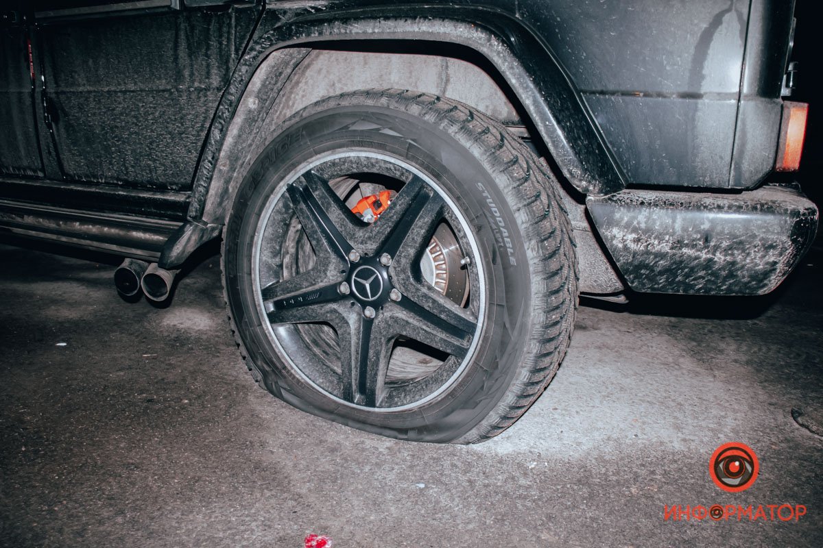 Порезали колеса