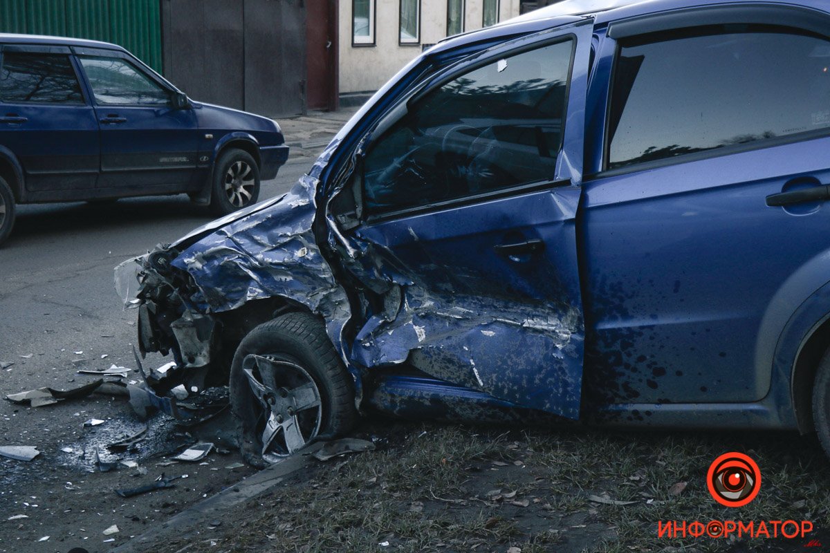 На Каруны столкнулись Chevrolet и Lexus