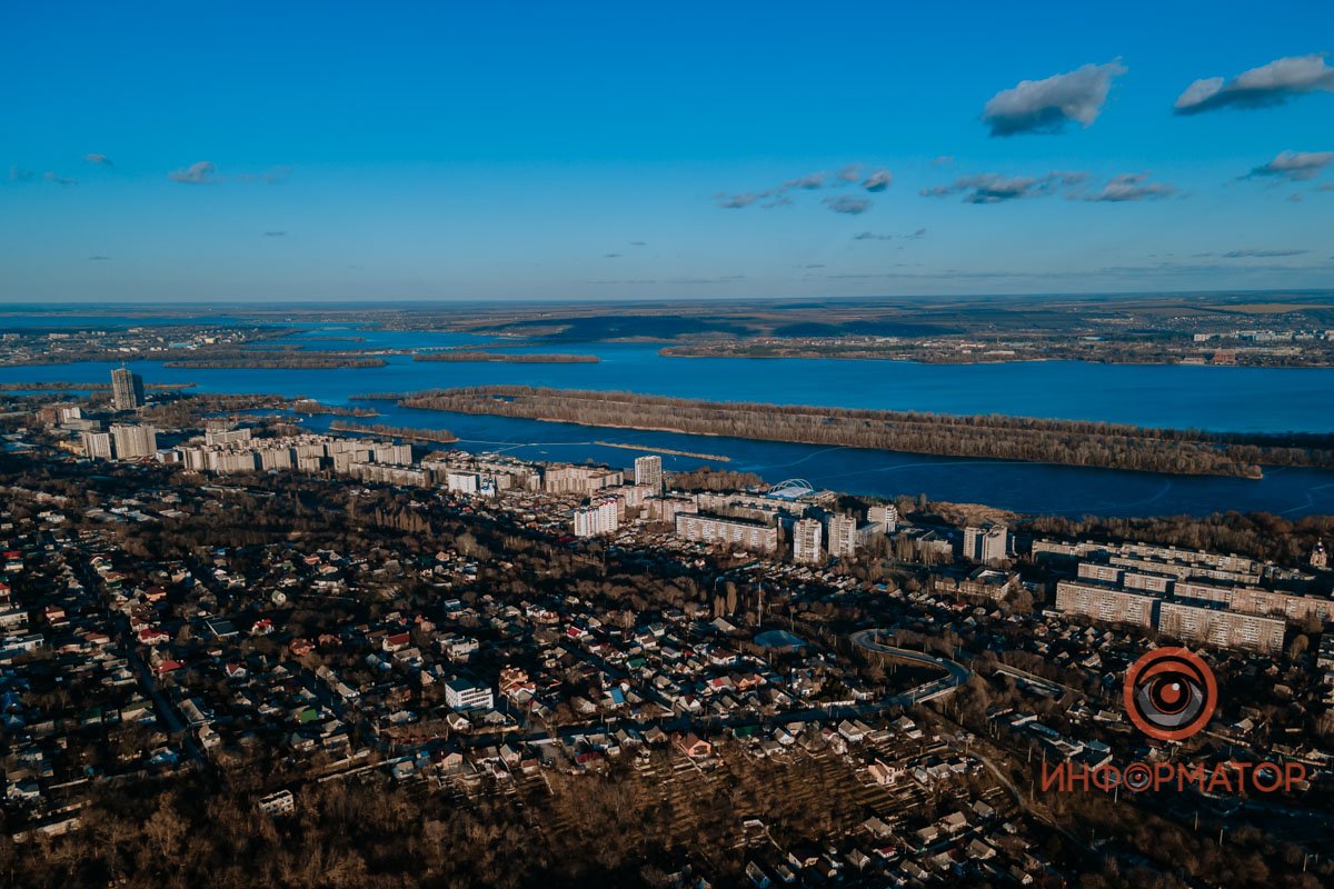 Кочуют зеленые звезды!.. Мне надо всего лишь одну звезду,
