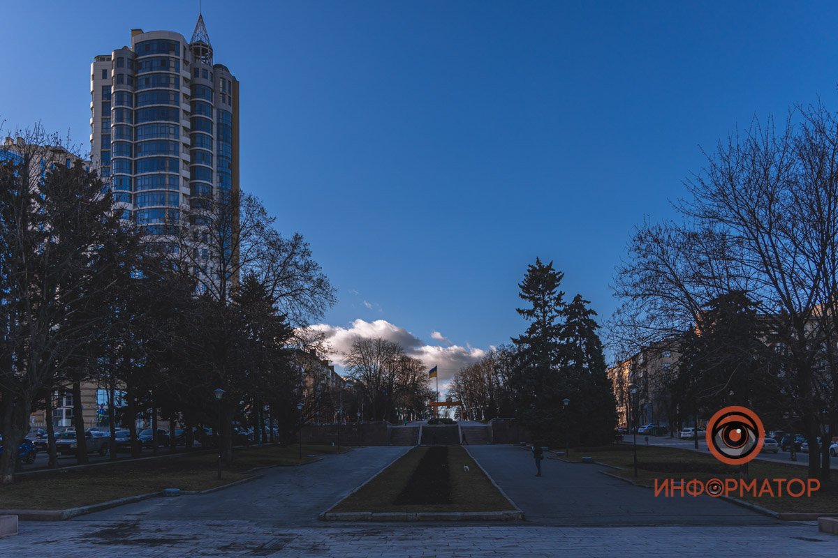 Точно такое же, как у меня. Я рад мотыльку, что над нами кружится,