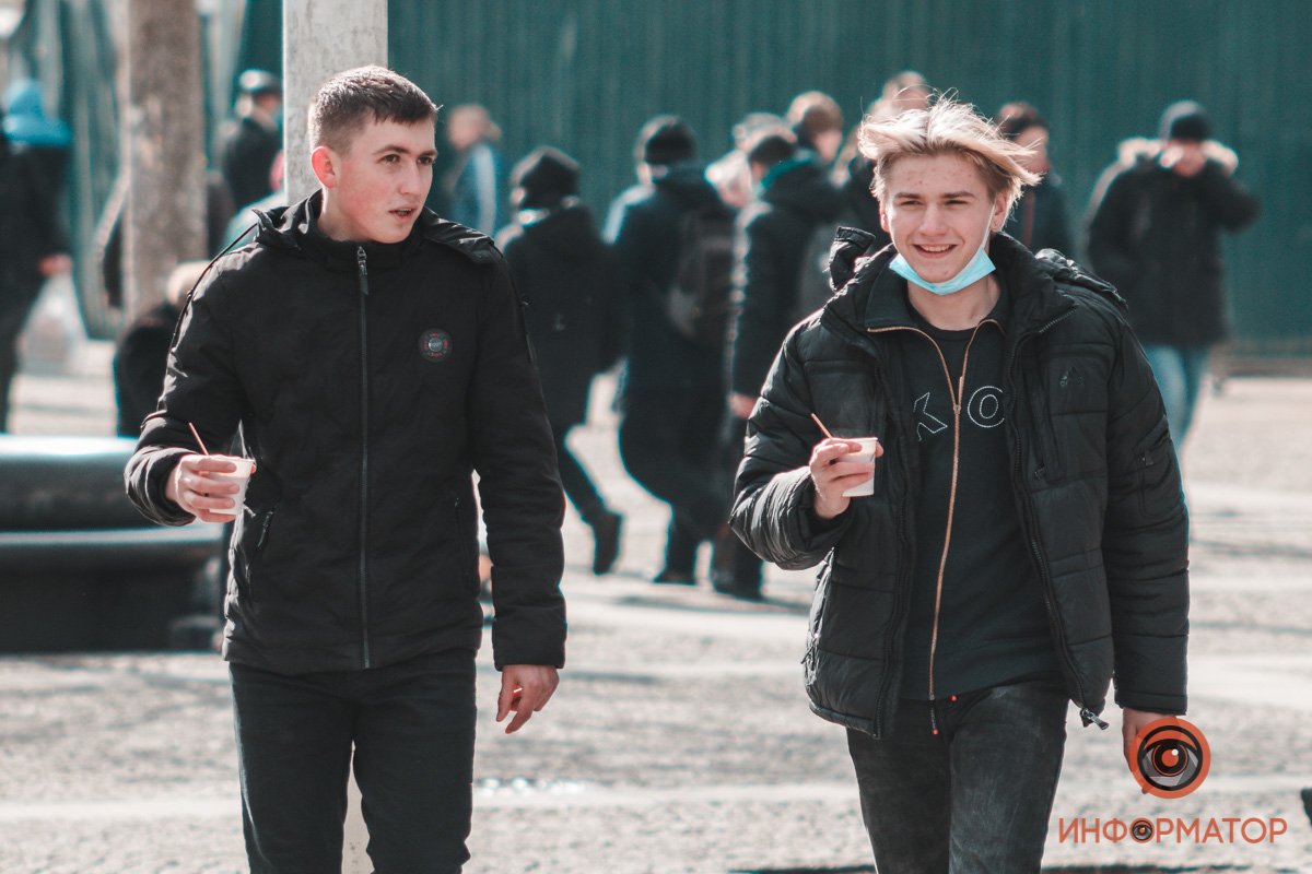 По кофе - и на прогулку