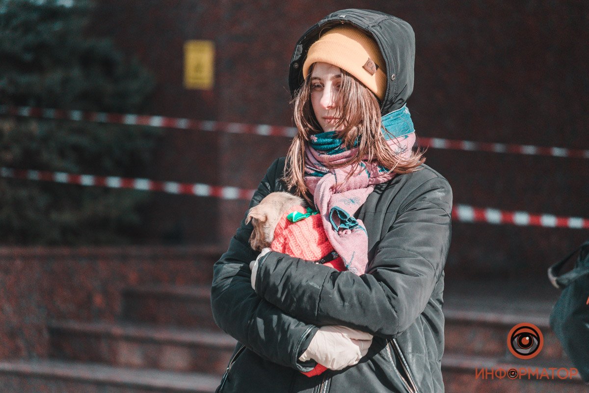 Согревая друга