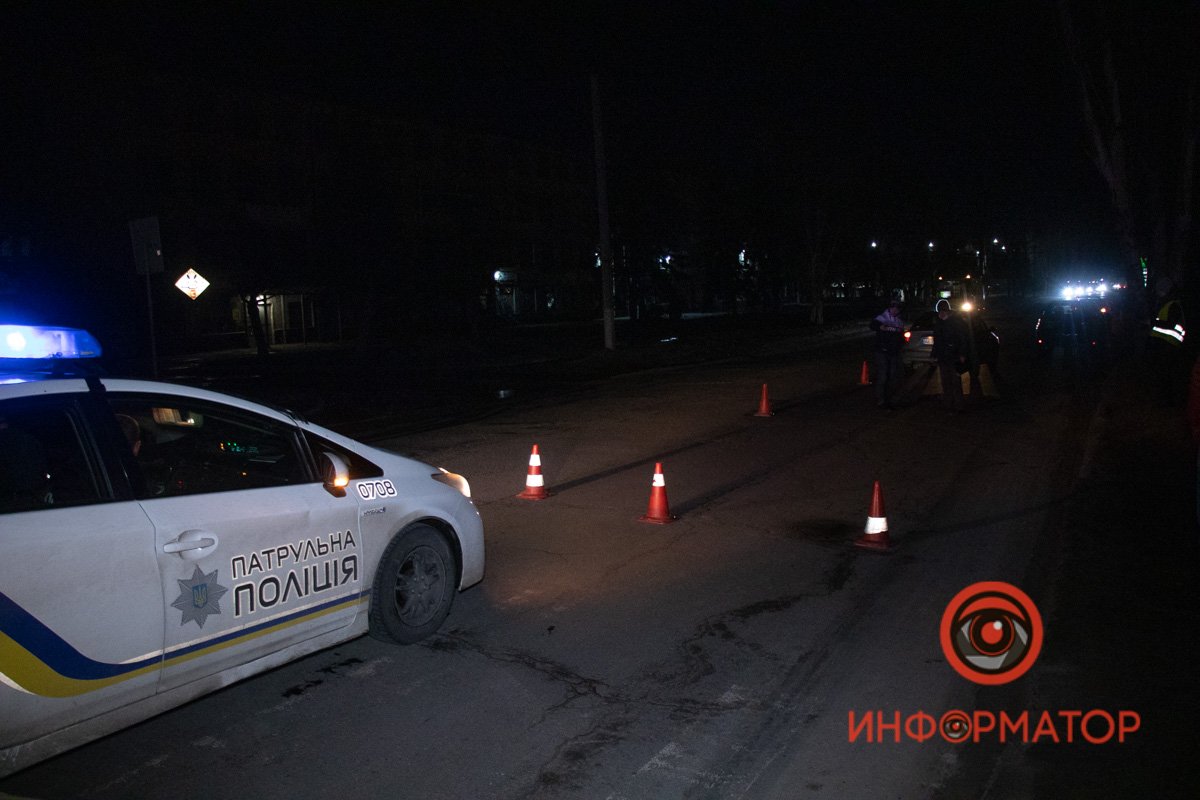 По словам водителя, мужчина переходил дорогу в неположенном месте По словам водителя, мужчина переходил дорогу в неположенном месте