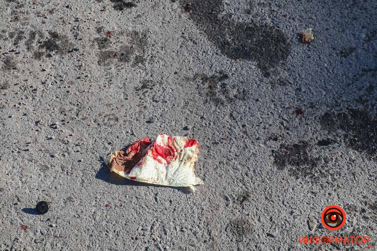 Здесь на парковке ТРЦ "Караван" автомобиль Daewoo Lanos врезался в столб. Здесь на парковке ТРЦ "Караван" автомобиль Daewoo Lanos врезался в столб.