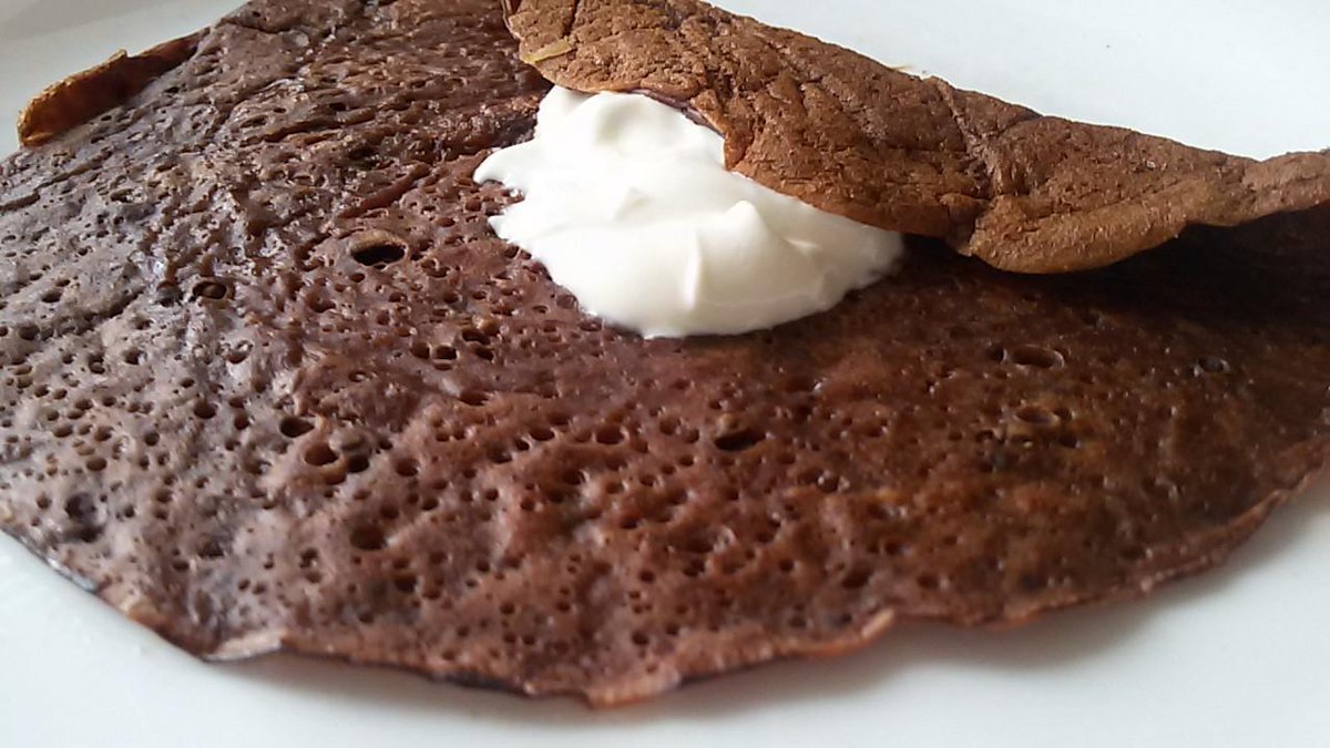 Диетические, веганские и сытные: ТОП необычных рецептов блинов на Масленицу 5