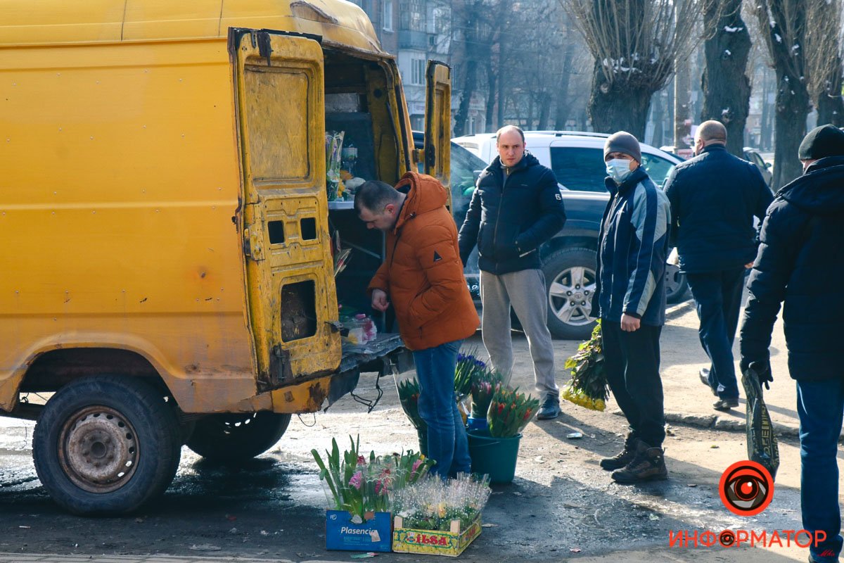 Кто-то молодец, кто-то вложился в цветочки :) Кто-то молодец, кто-то вложился в цветочки :)