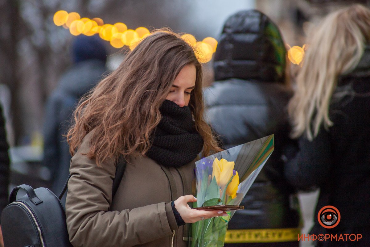 Где шапка ?)