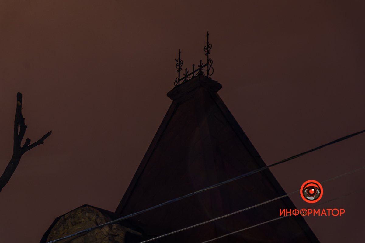 На крыше дома твоего