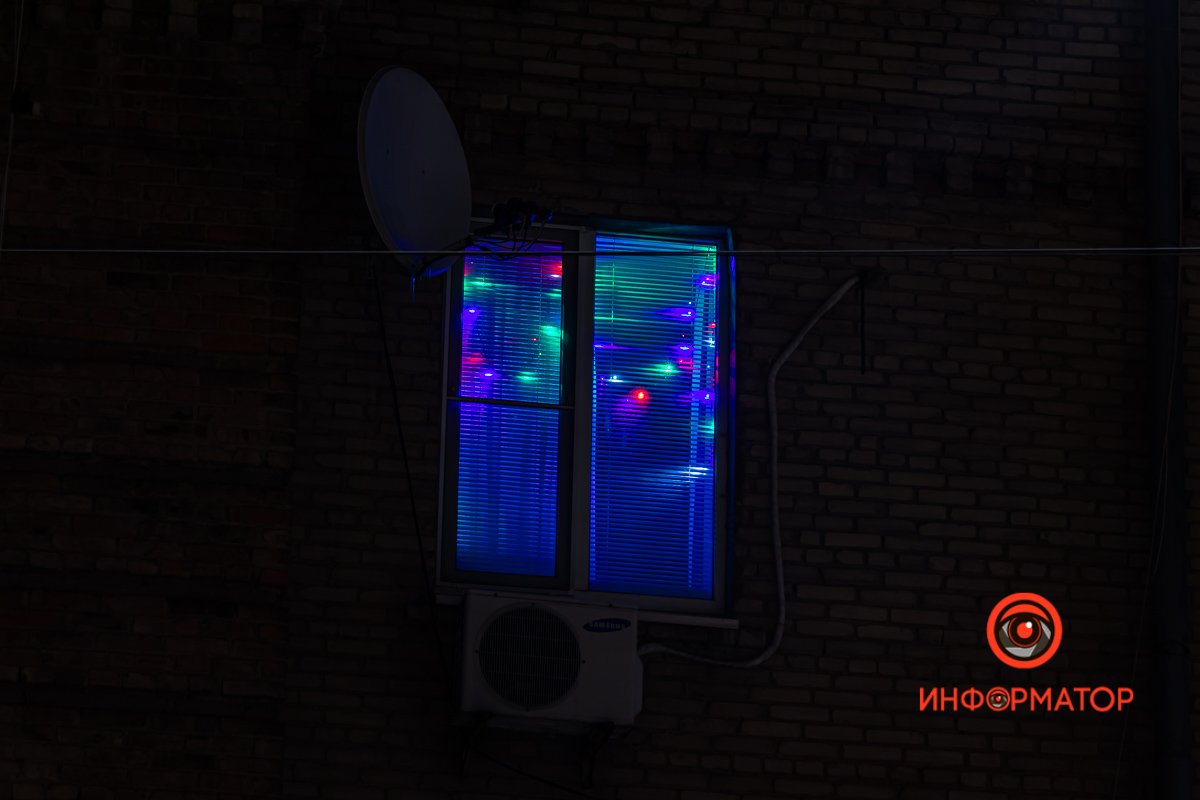 У кого-то все еще Новый год