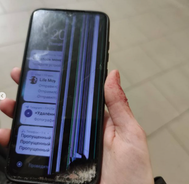 В Днепре таксист избил девушку в Международный женский день 3