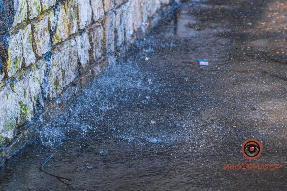 Собирается лужа