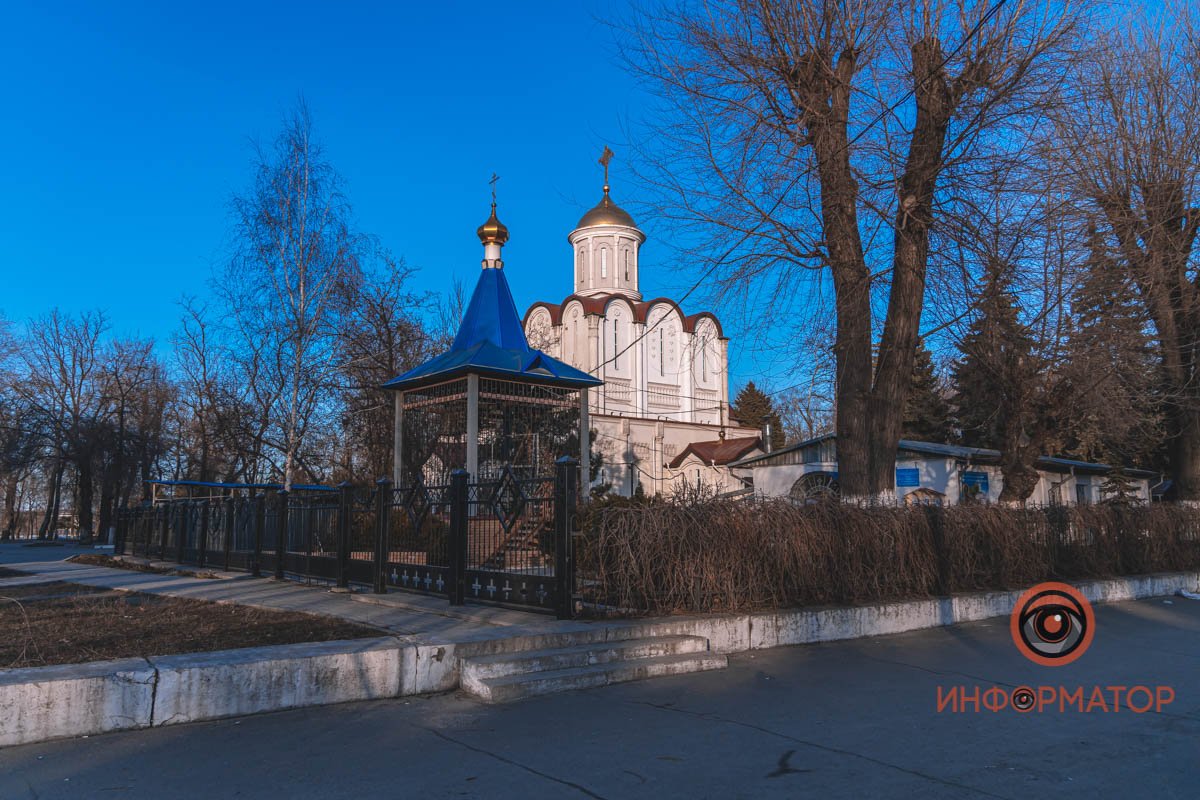 Парк появился на месте Чечеловского кладбища