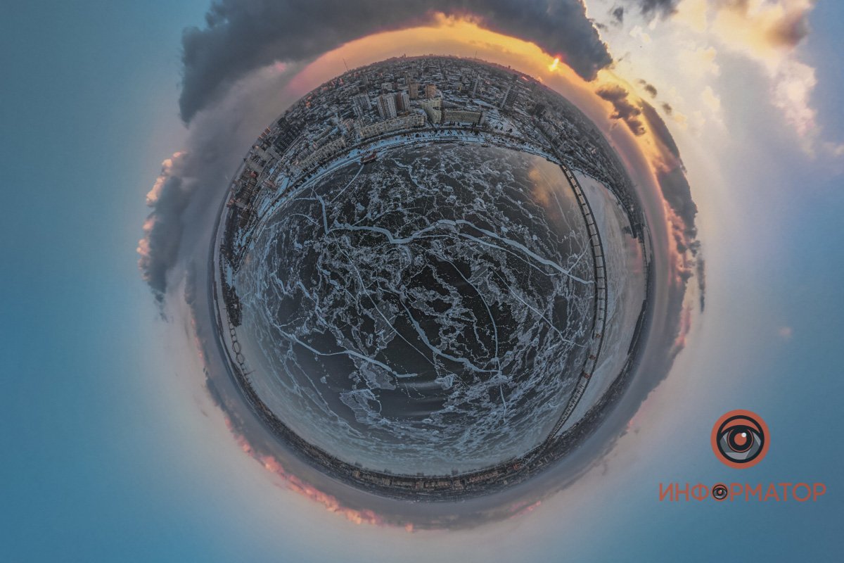 Планета, где люди вместо обуви носят коньки