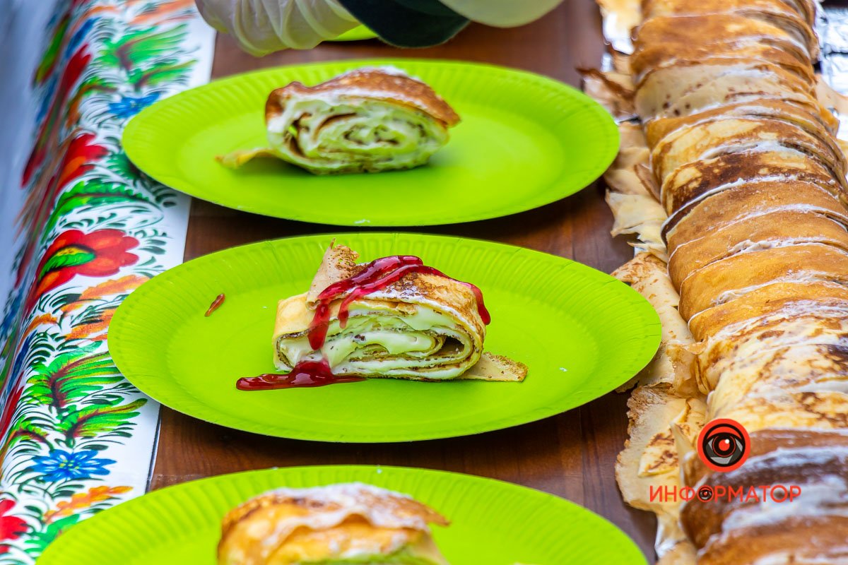 Размеры лакомства вышли внушительными Размеры лакомства вышли внушительными