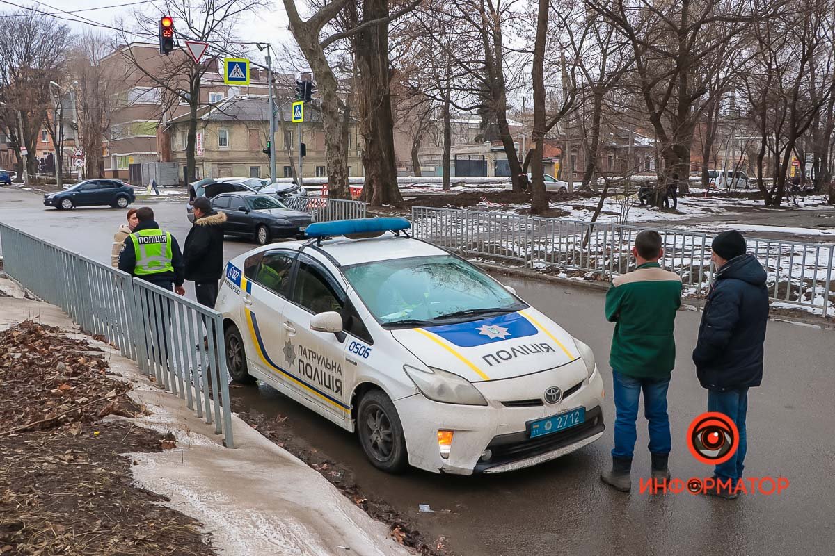 Все обстоятельства аварии выясняются Все обстоятельства аварии выясняются
