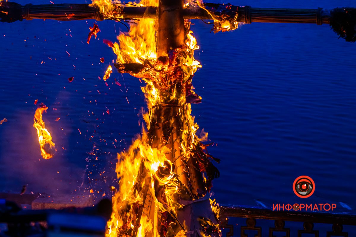 Возгорание обошлось без пострадавших (чучело - исключение) Возгорание обошлось без пострадавших (чучело - исключение)